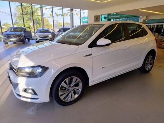 VOLKSWAGEN POLO 1.0 200 TSI COMFORTLINE AUTOMÁTICO VOLKSWAGEN POLO 1.0 200 TSI COMFORTLINE AUTOMÁTICO